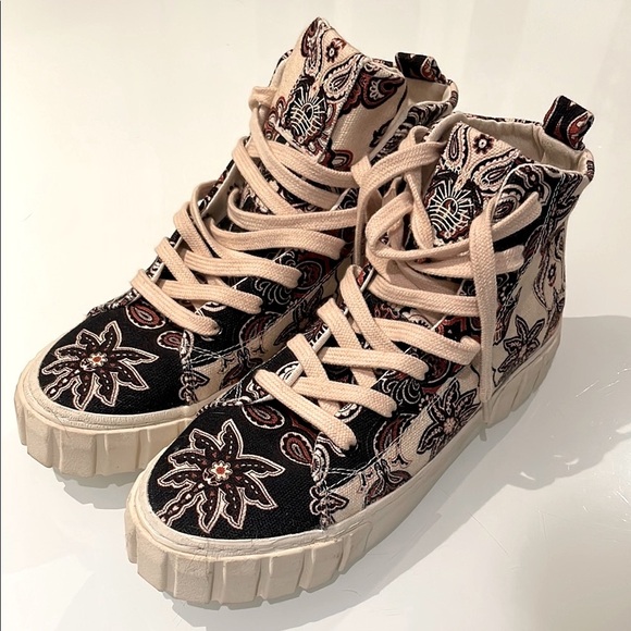*NEW* FARM Rio Women's Sweet Mermaids Platform High-Top Sneakers - Picture 2 of 13
